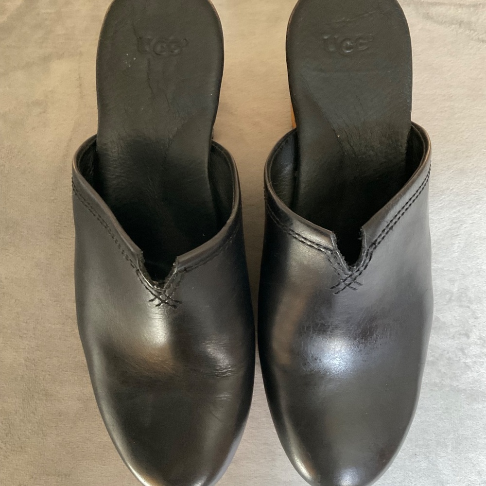 Ugg Clogs - image 5